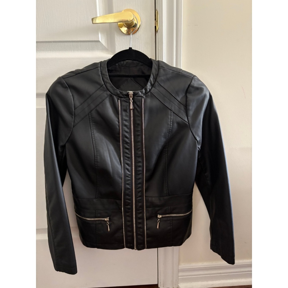 Cleo Petites Black Faux Leather Moto Jacket with Zipper Pockets (S/P)